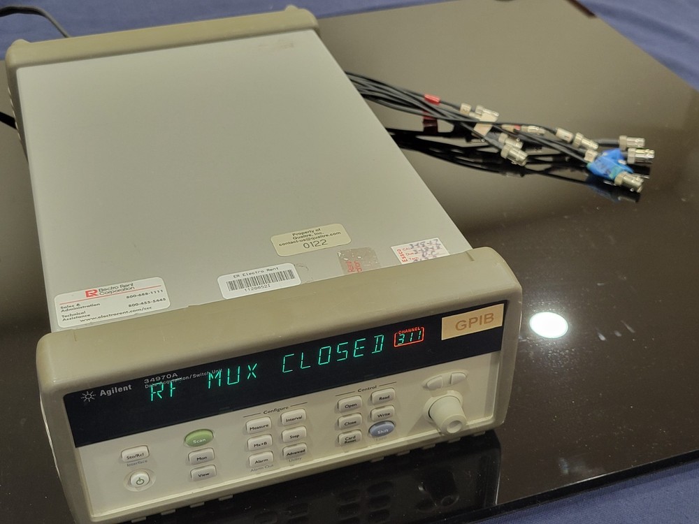 Agilent 34970A DAQ Switch Unit w/ 34905A 2GHz RF Mux Module – No Handle