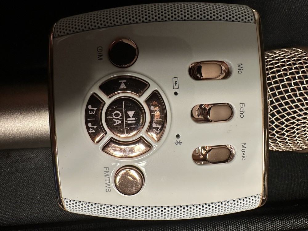 Rose Gold Bluetooth Handheld Karaoke Microphone Bonoak