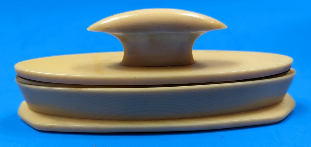 Celluloid Buffing Brush and Holder – 6”