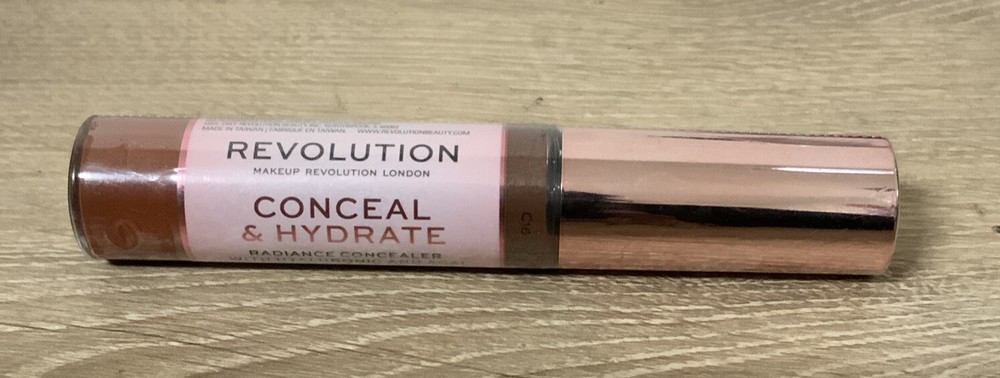 📀 REVOLUTION Conceal &Hydrate Radiance Concealer -Medium/Full Coverage C16 NEW