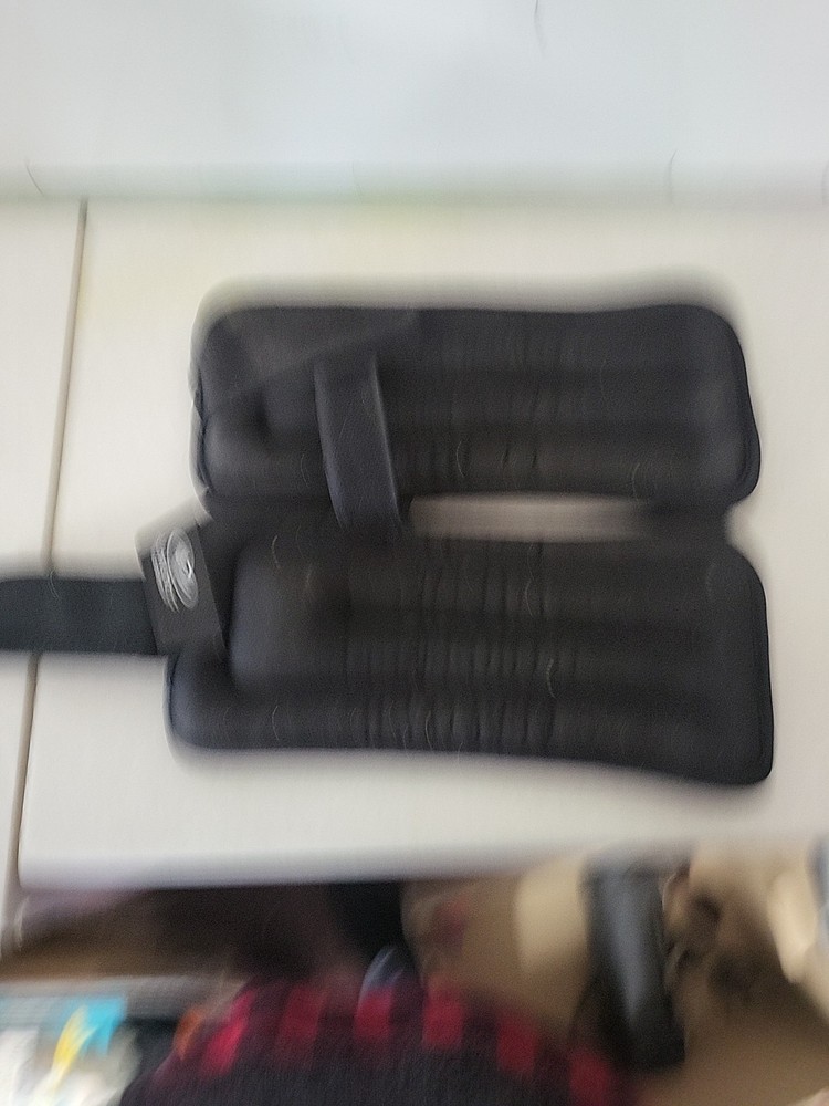 Athletic Works 2.5 lb Ankle Wrist Weights Pair Adjustable Hook Loop