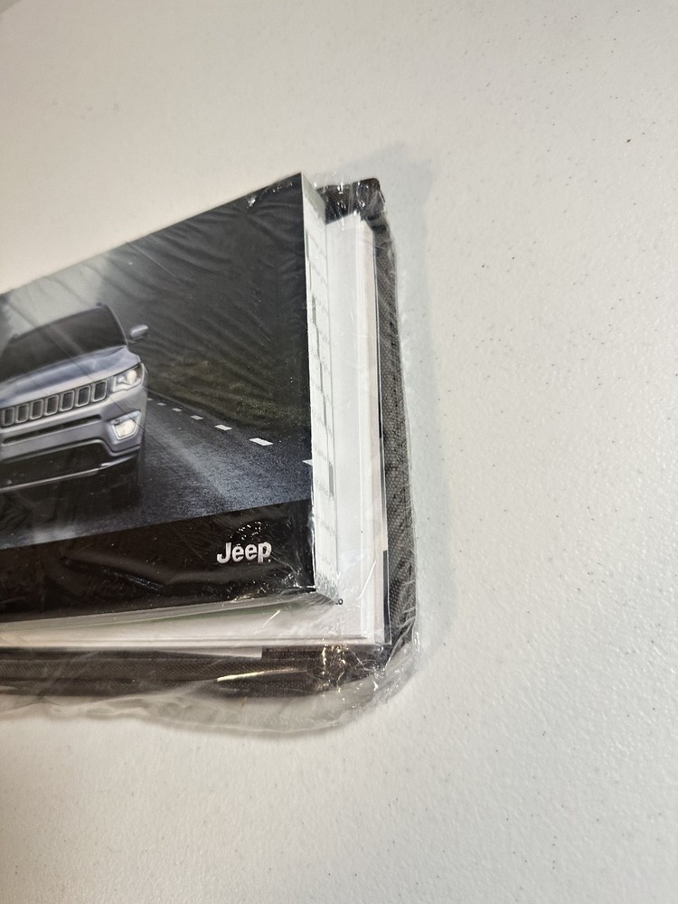 2017 Jeep Compass Owner's Manual Set OEM