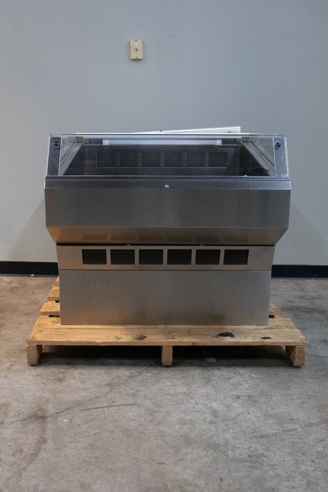 Federal SQ-3CDSS Refrigerated Self Serve Case - New - Open Box