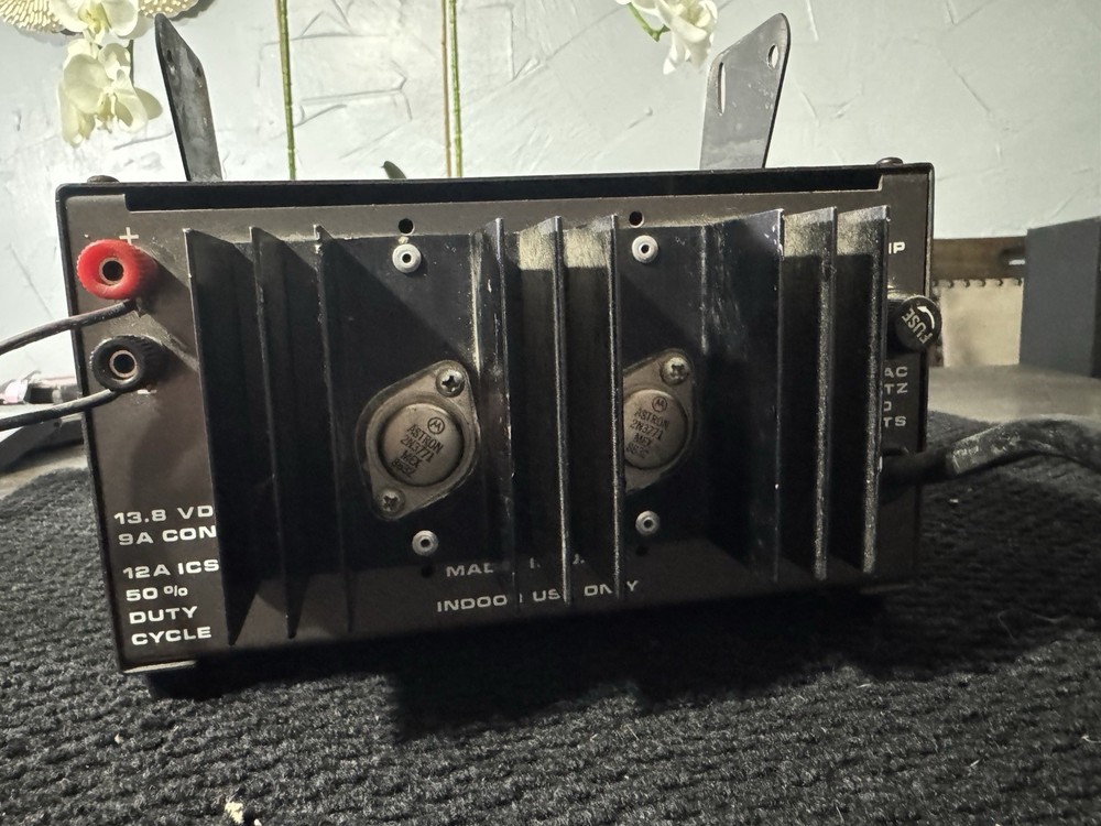 Astron RS-12A Power Supply ( NO TESTED )