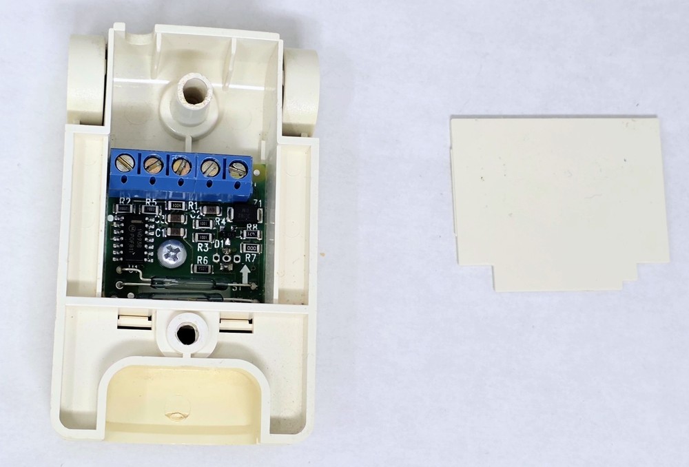 SENTROL / GE Security 3040 Surface Mount Panic Switch