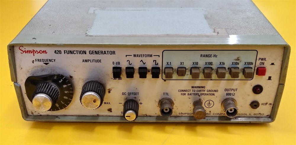 ⭐️⭐️⭐️⭐️⭐️ **AS IS - UNTESTED** Simpson 420 Function Generator Model 420D