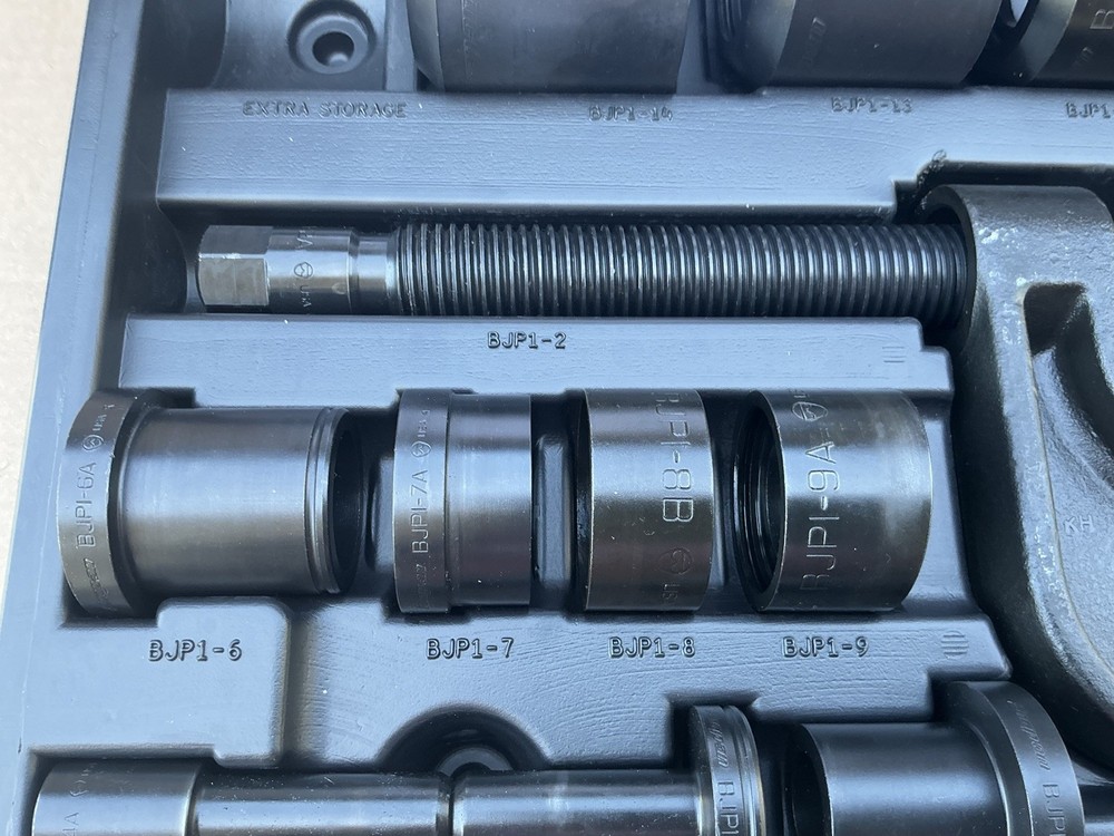 Snap-on BJP1 Ball Joint Press Adapter Set. Very Nice.