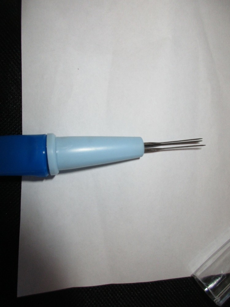 3 Needle felting tool