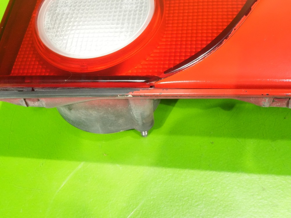 94-99 3000GT OEM middle center rear back reverse tail light lamp panel