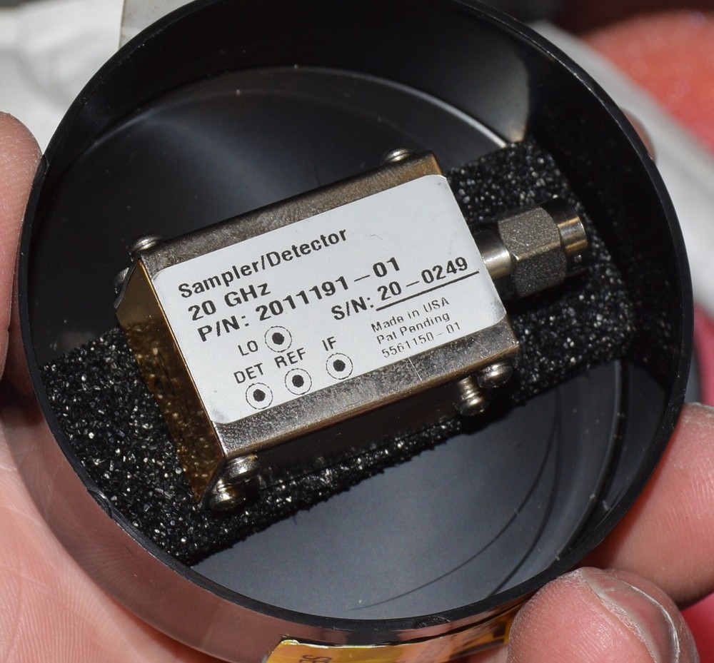 PHASE MATRIX 320A-01 MICROWAVE FREQUENCY COUNTER SAMPLER MODULE 2011191-01 20GHZ