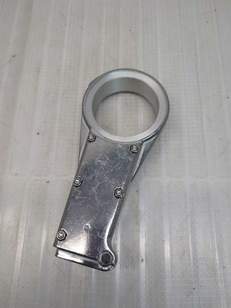 NILFISK ADVANCE VF40104F GEAR SEAT *