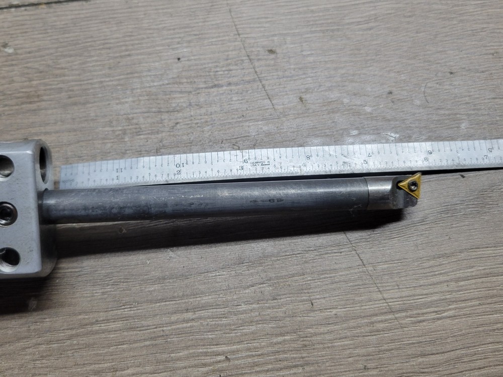 CRITERION BORING HEAD DBL 202 W/ 1/2" CAP
