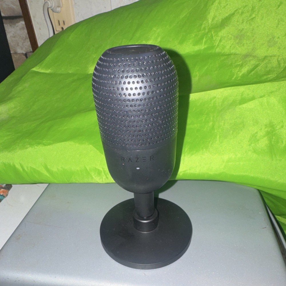 Razer Seiren Mini Freestanding Microphone Black