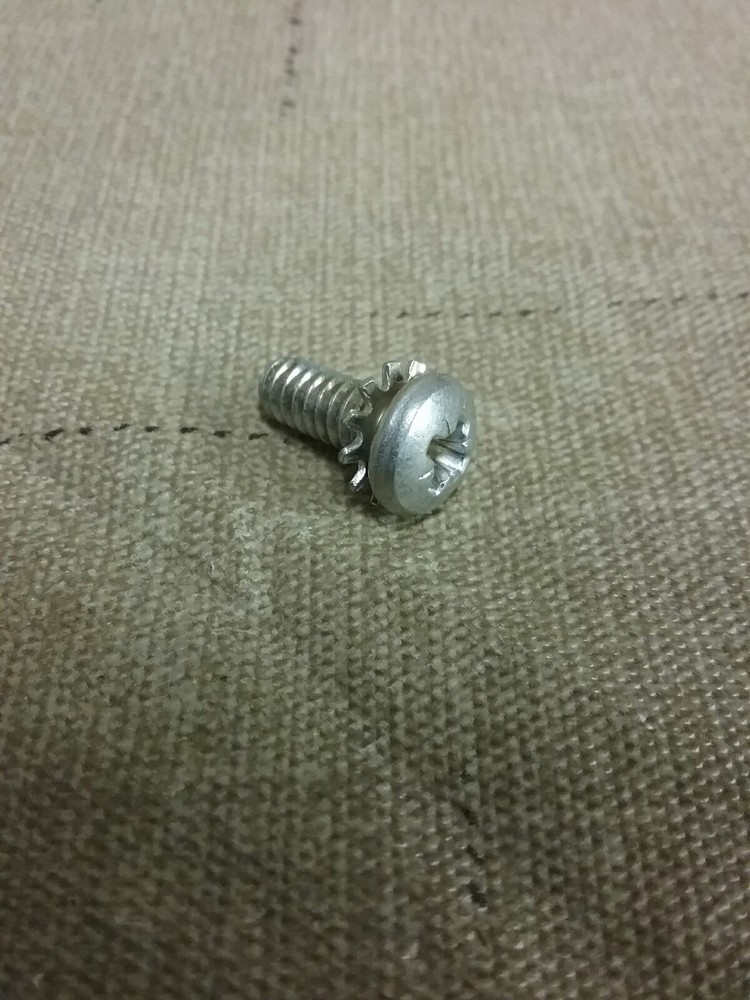 New OMC 511328 Screw