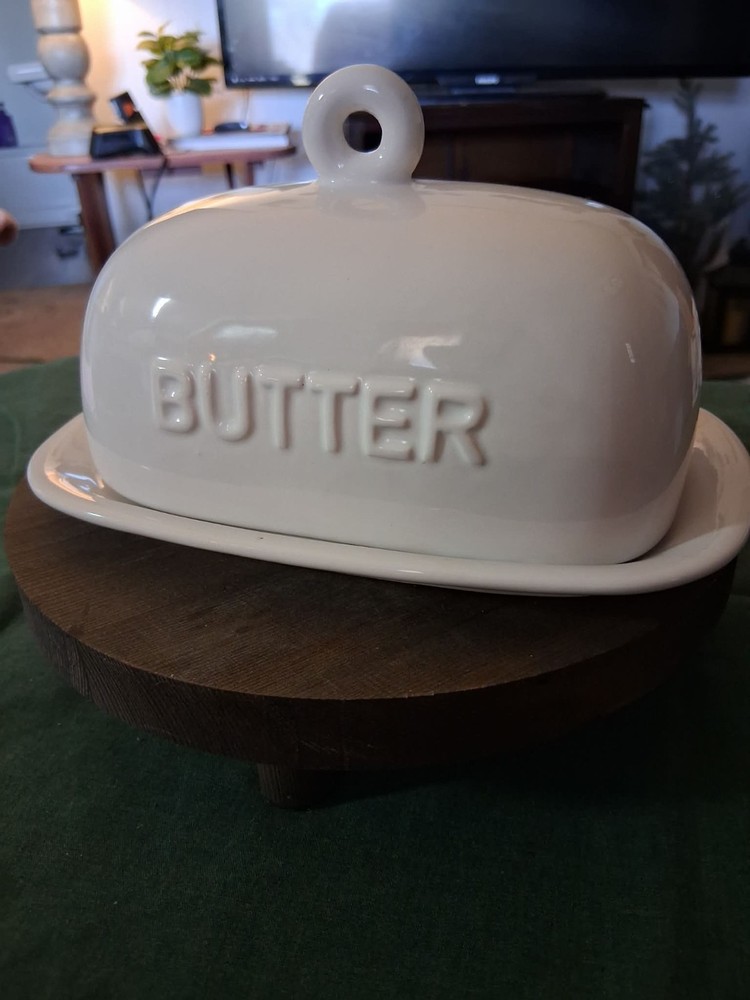 Nicole Miller White Ceramic Butter Dish