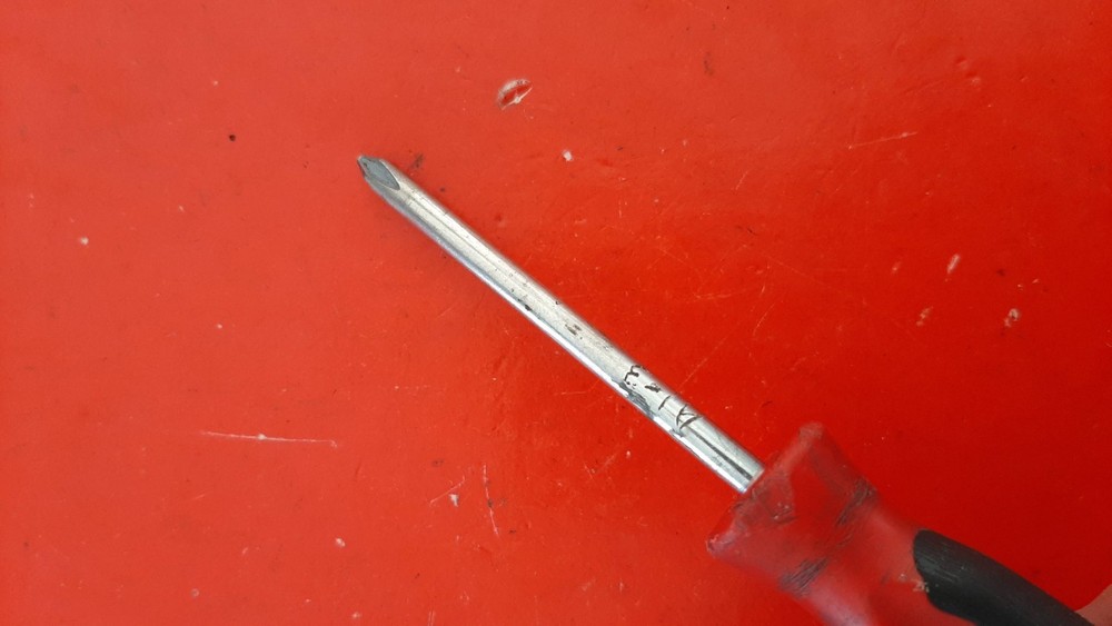 Snap-on Tools SGDP301B No. 1 Phillips Instinct Red Soft Handle Screwdriver READ