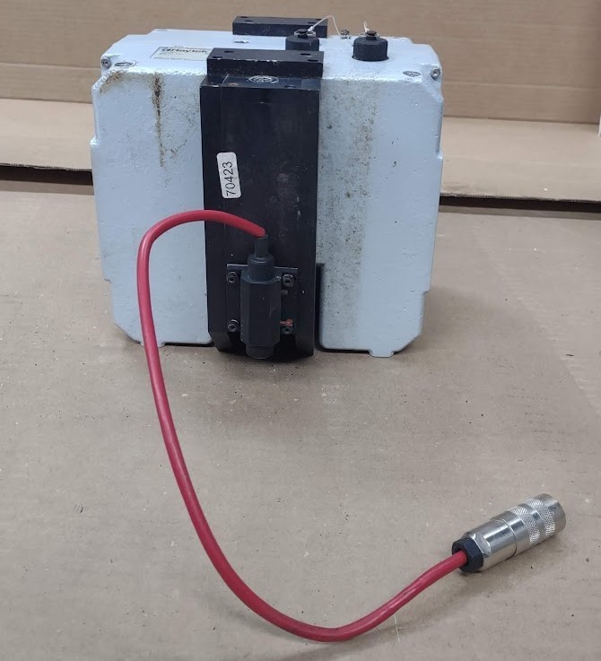 Raytek DM3TMP50LT 24 VDC 1 Amp Infrared Line Scanner