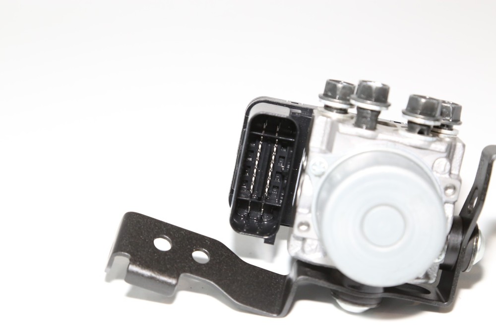 24-25 Kawasaki Ninja 500 Abs Pump Unit Module OEM