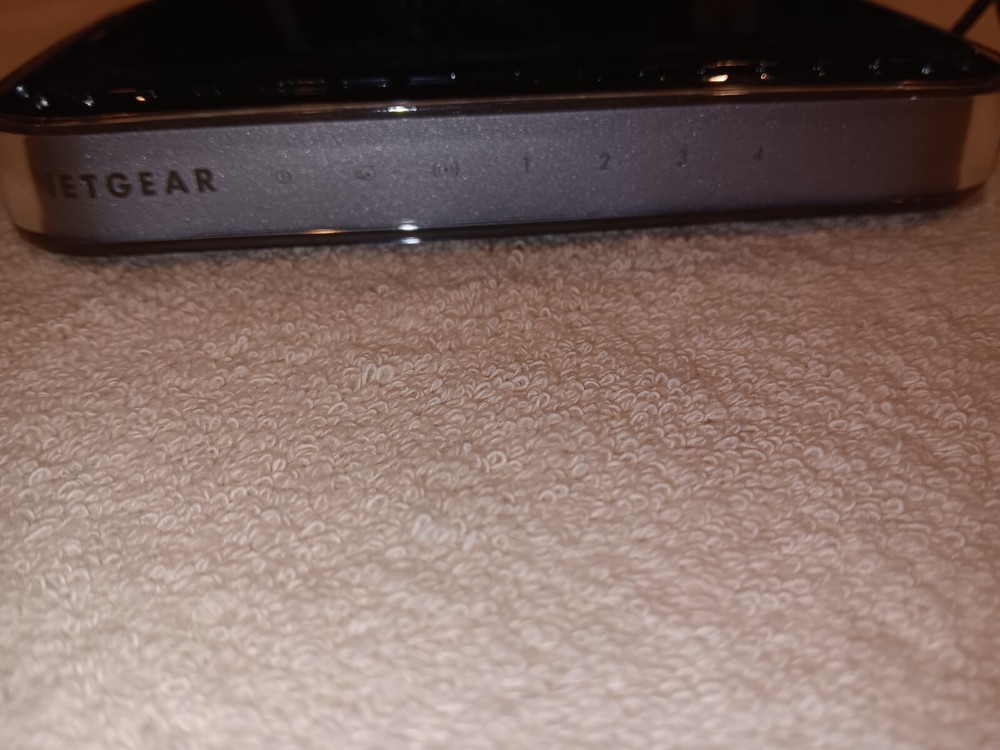 NETGEAR Router Box for Home or Office