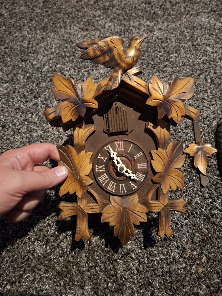 Vintage Black Forest Hubert Herr Triberg Germany Cuckoo Clock UNTESTED AS-IS