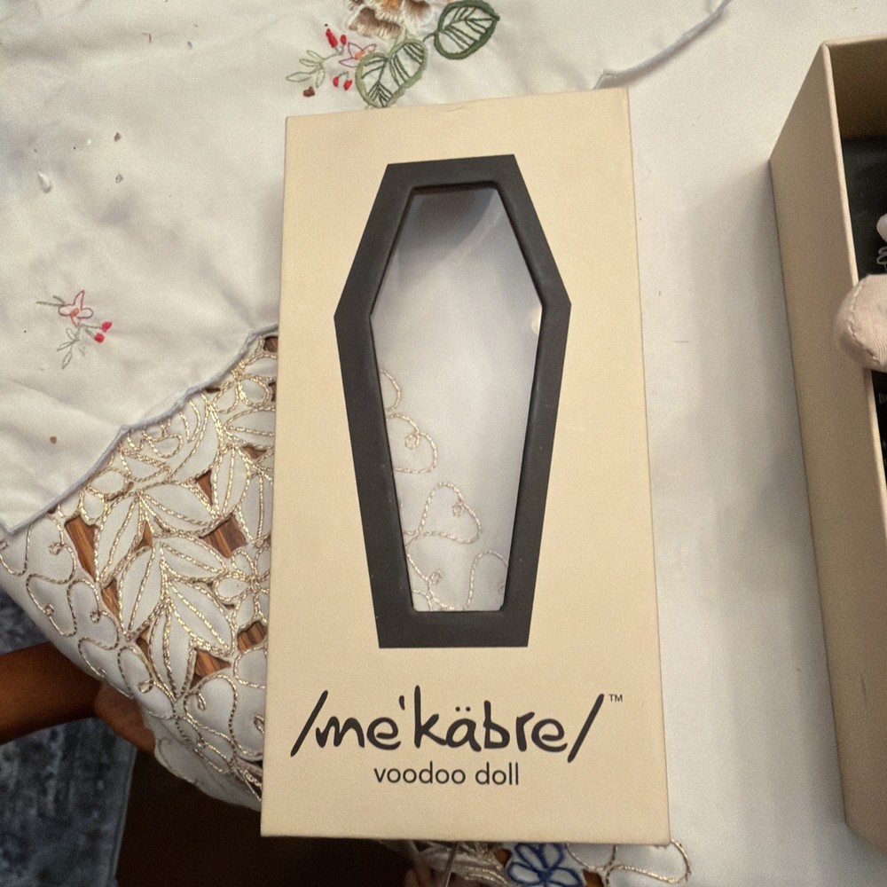Me’kabre Voodoo Doll-Complete Set