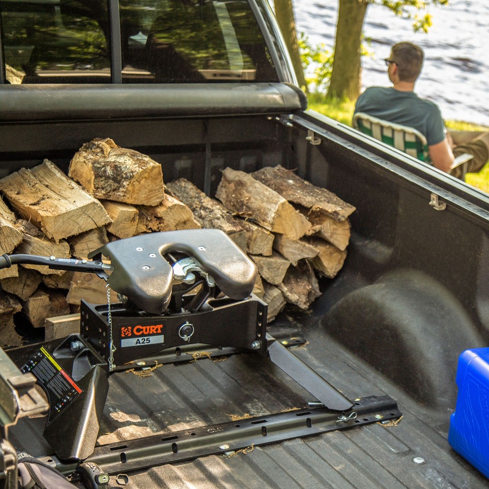 Curt Universal 5th Wheel Hitch Base Rails Kit 16100