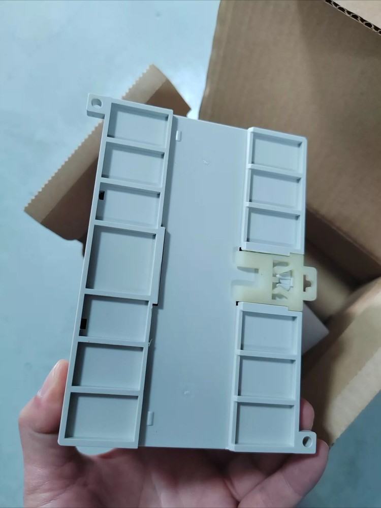 1pcs Xinje XC3-42T-E Programmable Controller