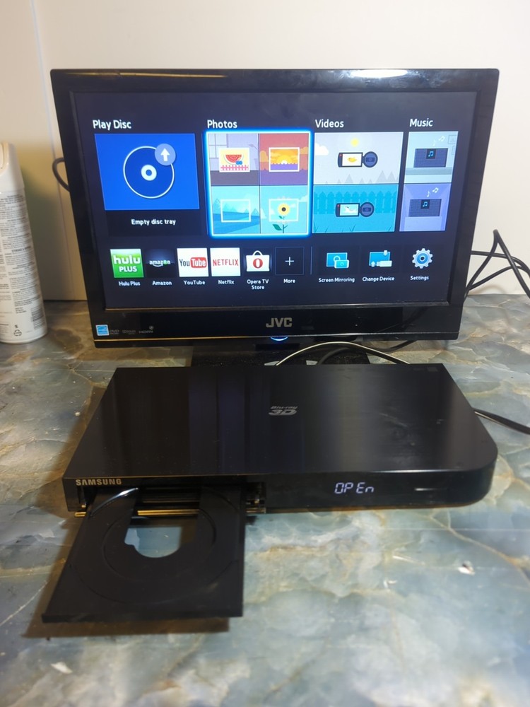 Samsung Blu-Ray Streaming DVD Player BD-HM51 No Remote Tested Working