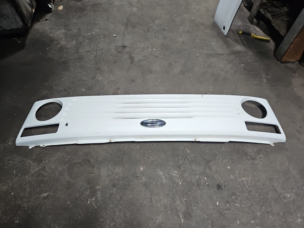 STERLING SC8000 1999-2007 GRILLE