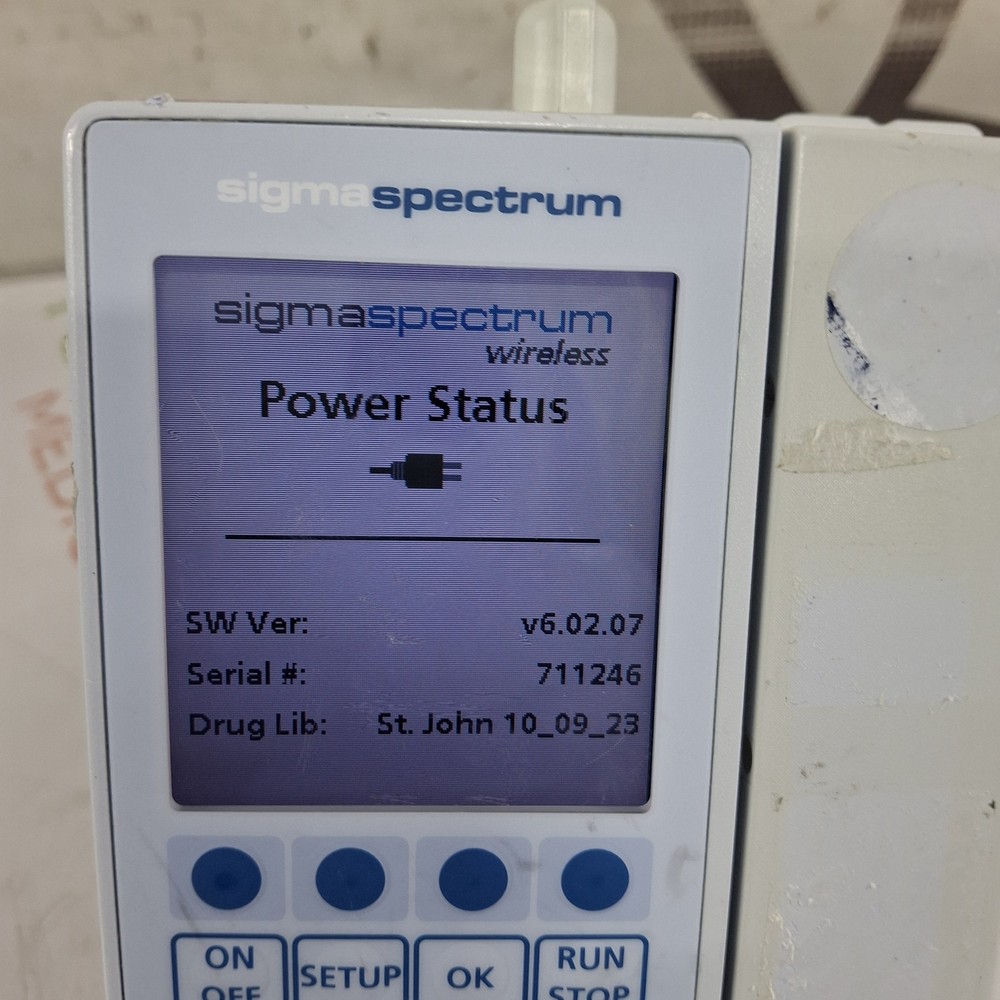 Baxter Sigma Spectrum 6.02.07 with B/G Battery Infusion Pump