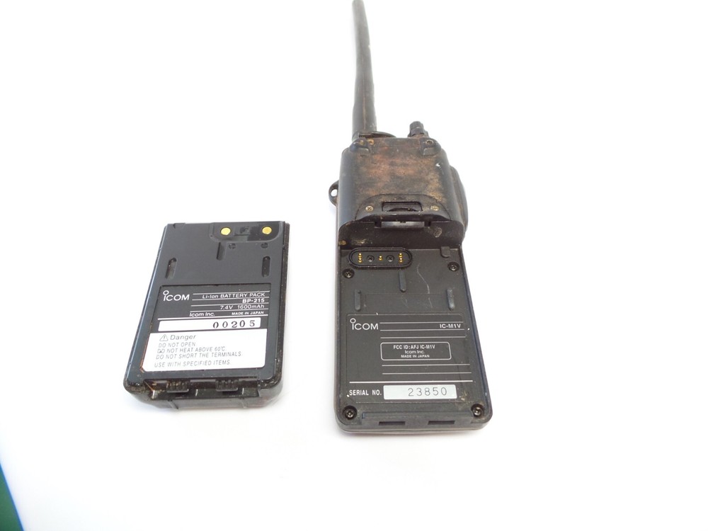 ICOM IC-M1V - Handheld Marine Radio Transceiver