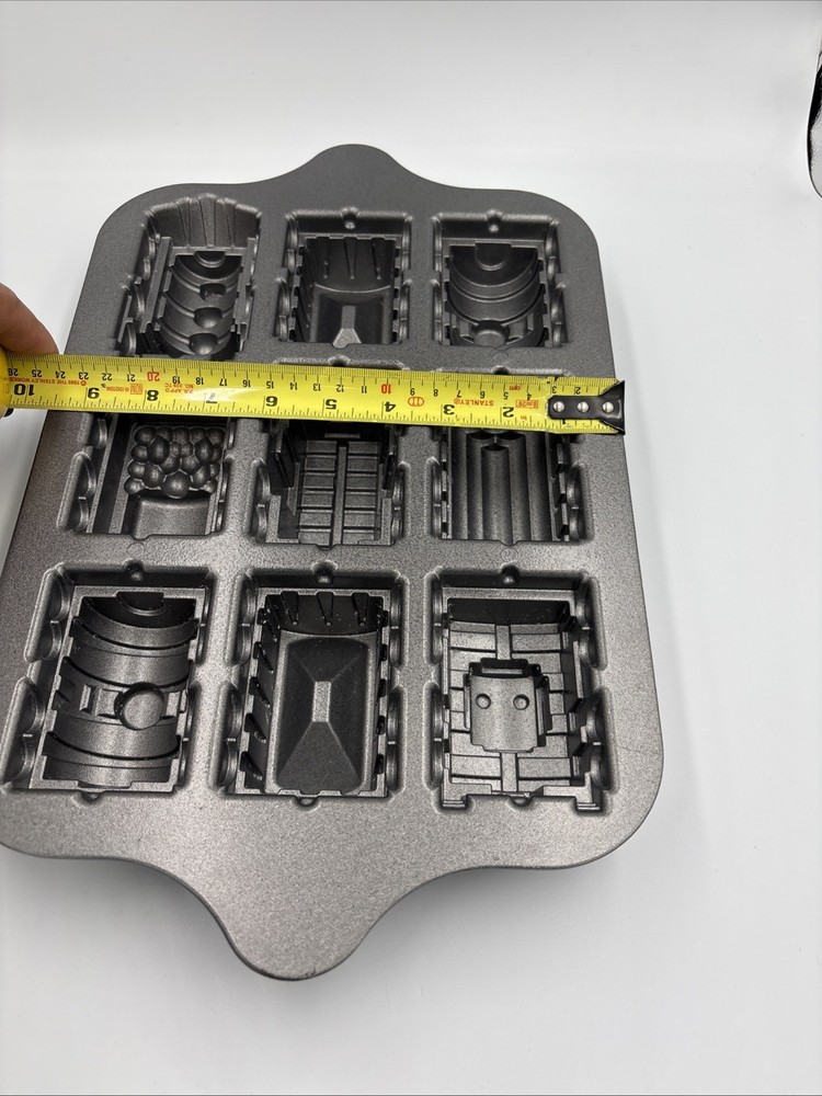 Nordic Ware Train Cake Pan 5-Cup Set 3D Train Model Cake Molds
