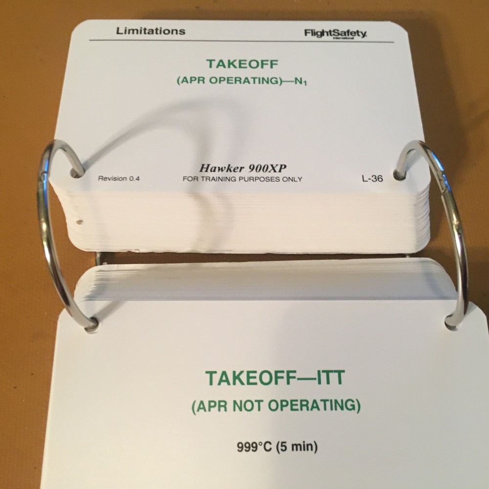 FlightSafety Hawker 900XP Memory Flash Cards
