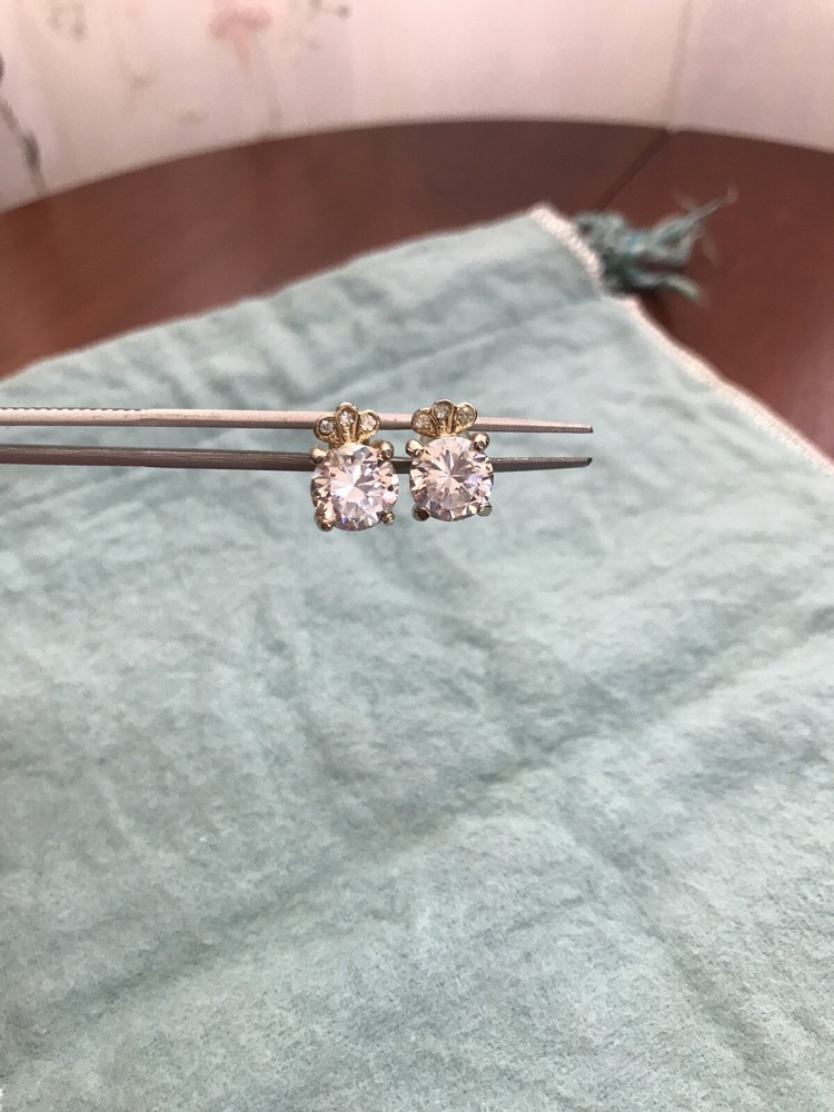 Vintage Crown Cubic Zirconia Square Stud Earrings
