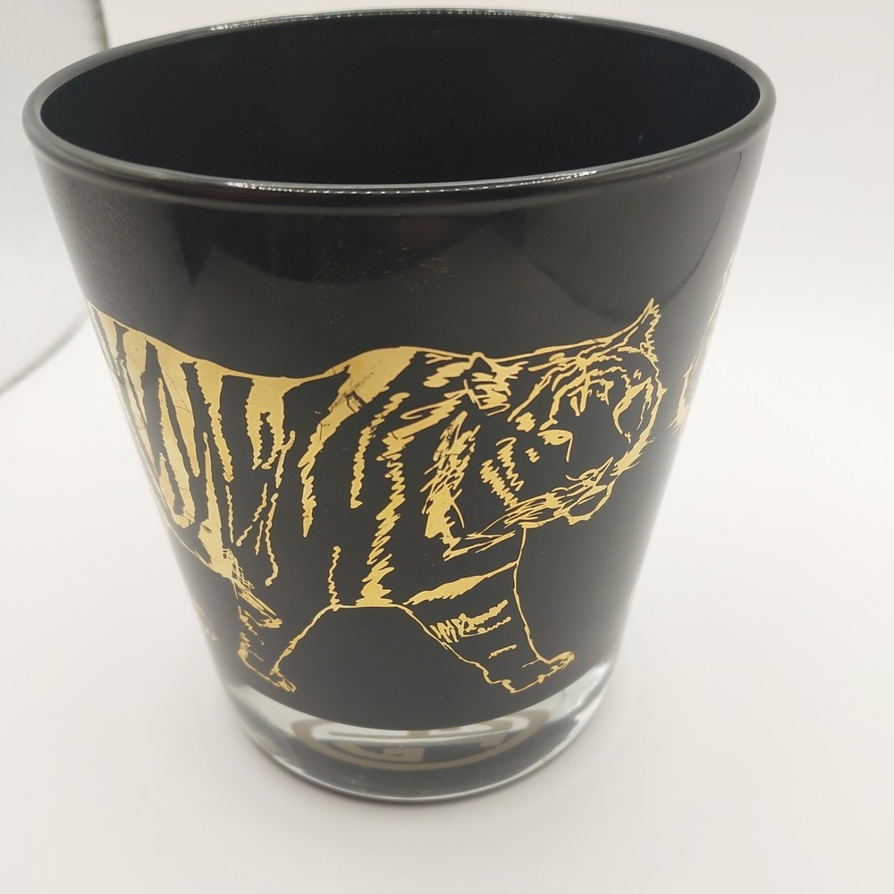 Jonathan Adler Used Drinking Glassware Set of 2. Please see description
