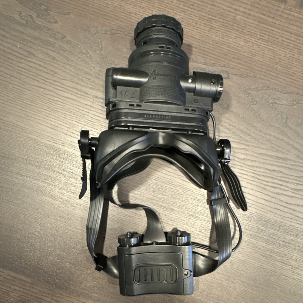 InfinityWard Night Vision Goggles Black Plastic MW2 - Working