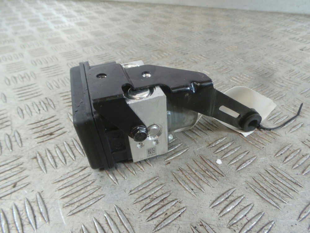 2016 KAWASAKI ZX 10R  ABS Pump