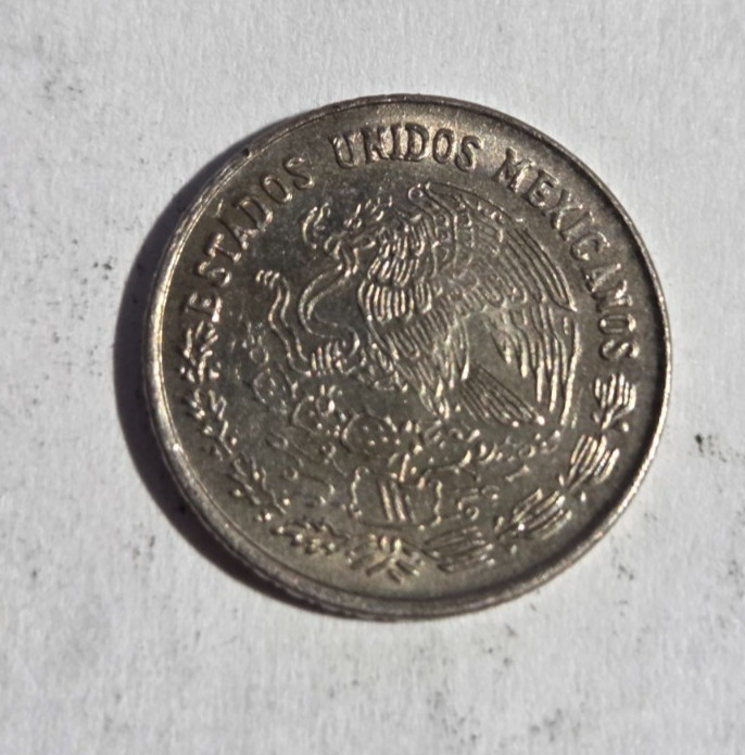 1975 Mexico 10 Centavos KM-434