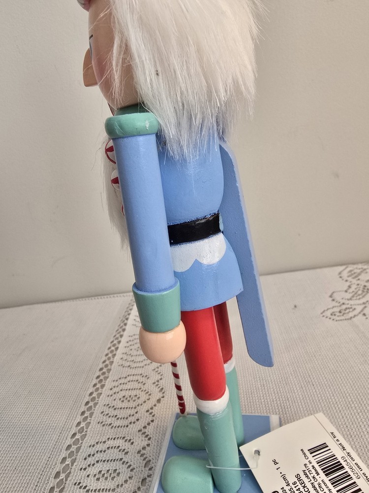NWT! MULTICOLOR WOOD NUTCRACKER 10" TALL HOBBY LOBBY
