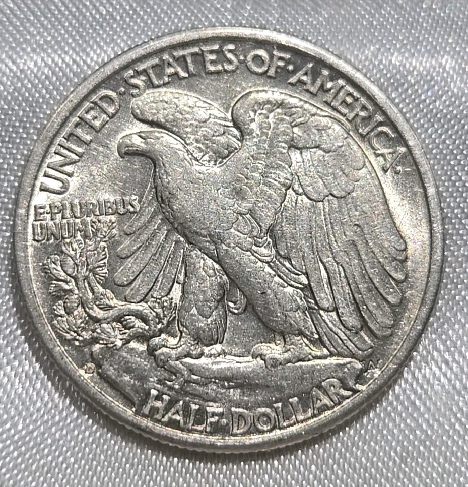 1935 D WALKING LIBERTY HALF DOLLAR AU+