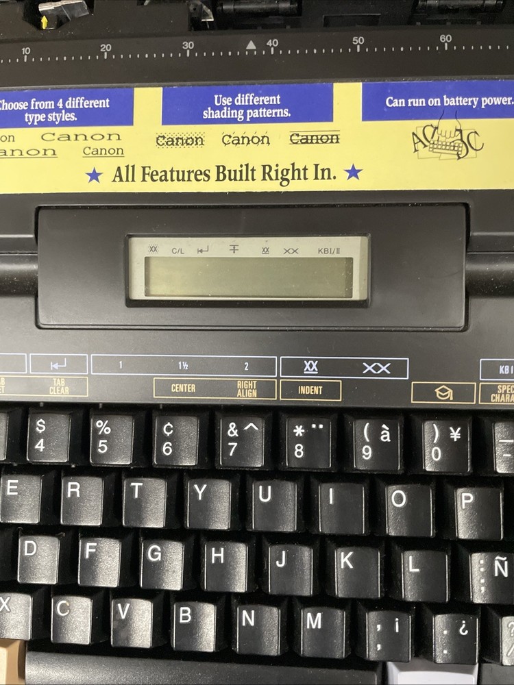1989 Typestar 110 Portable Electronic Typewriter/Word Processor/Untested