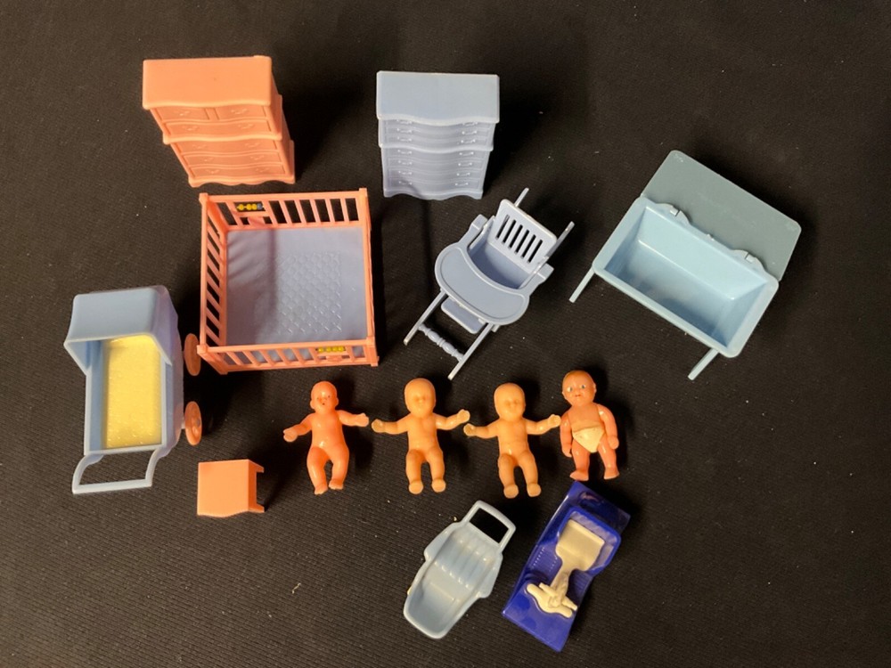 Renewal Dollhouse Nursery Set