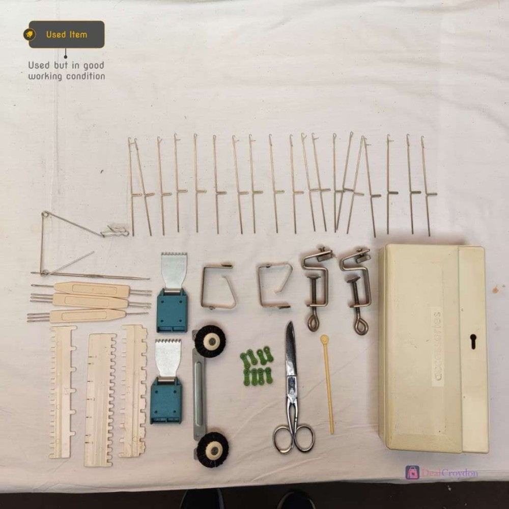 EMPISAL-KNITMASTER 321 KNITTING MACHINE WITH ACCESSORIES