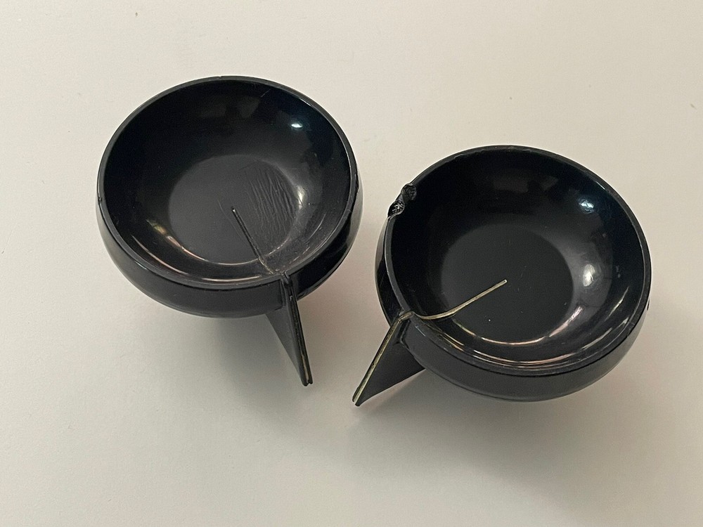 Pair Vintage '70s gloss black Gates Radio large dials console pointer knobs