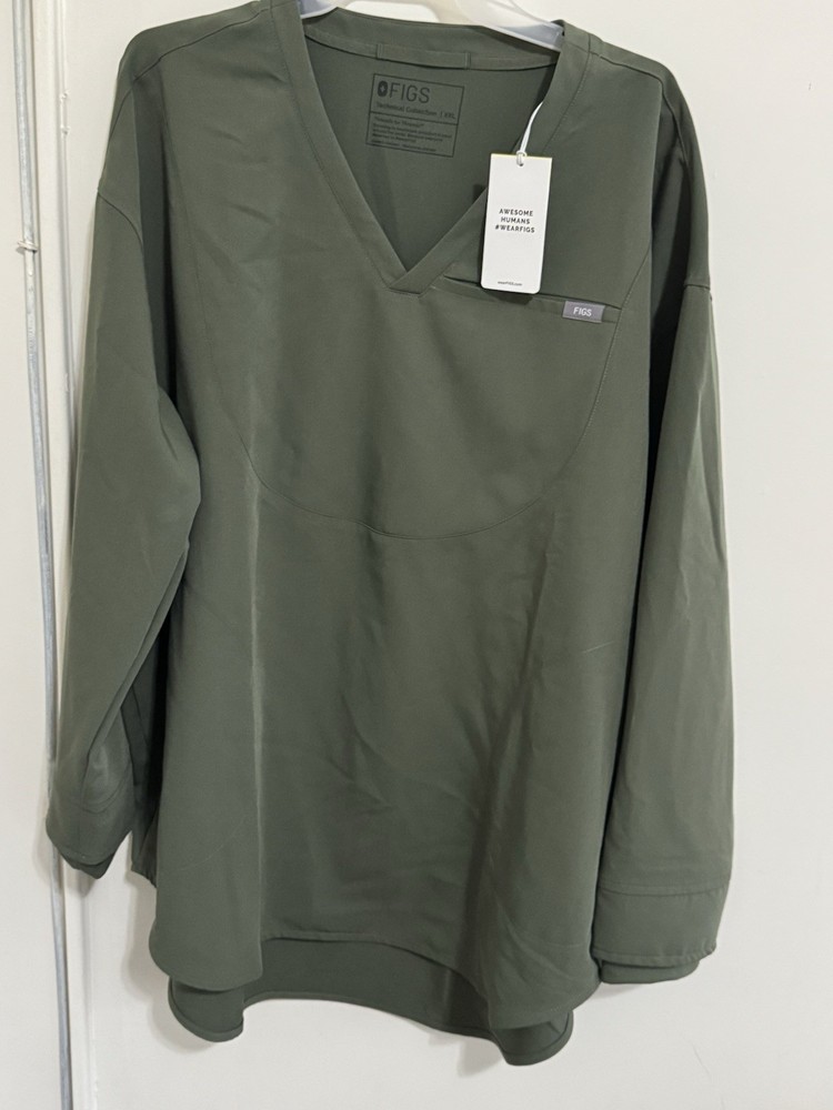 FIGS  long sleeve tunic scrub top green size 2XL new