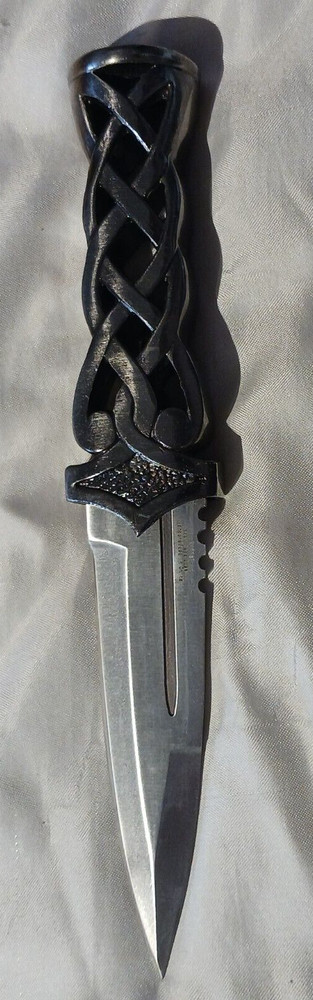 Pewter Celtic Knot Sgian Dubh - Tomahawk