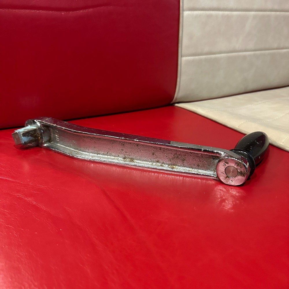 11" Chromed Barient Locking Winch Handle