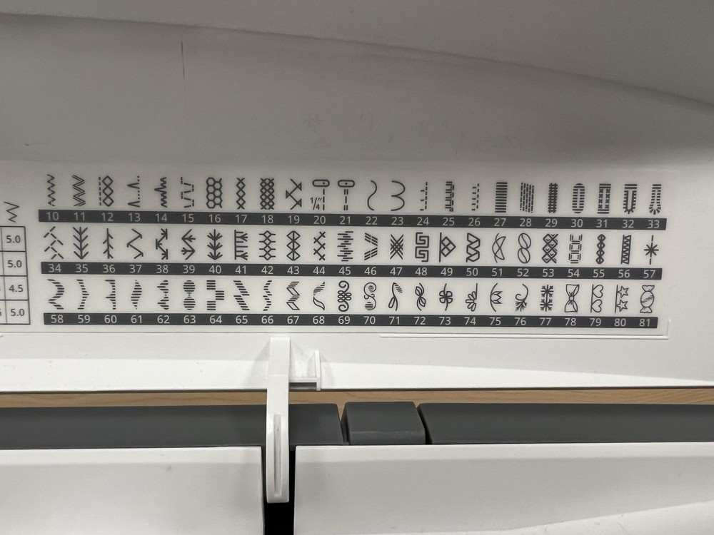 Viking Jade 20 Sewing Machine