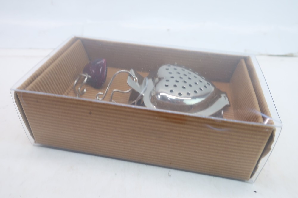 Pottery Barn Tabletop Heart Tea Infuser