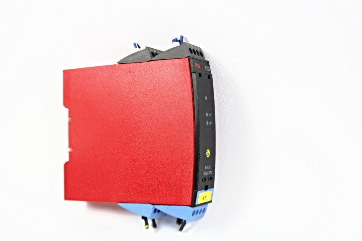 PR electronics 9202-003 Pulse Isolator -used-